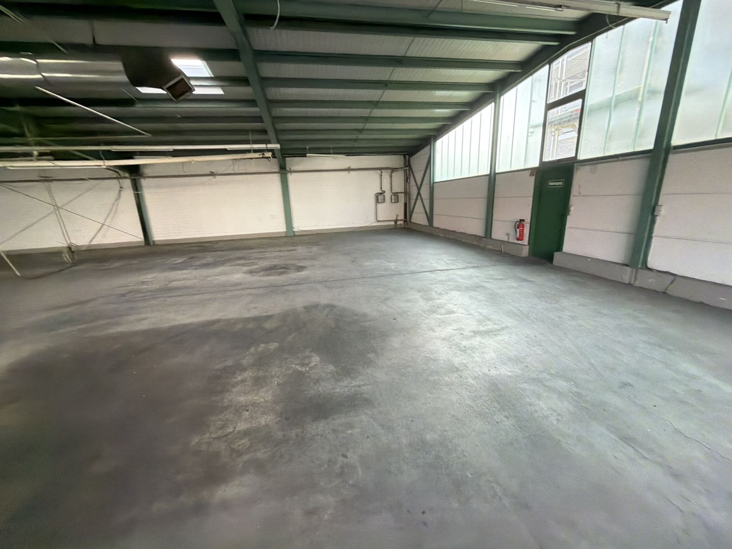 Ansicht 11 von: Top Gewerbestandort: ca. 1.000 m² Halle - Büro – sofort verfügbar in Neuss-Holzheim